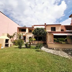 Appartamento Apartmani Koin, Medolino
